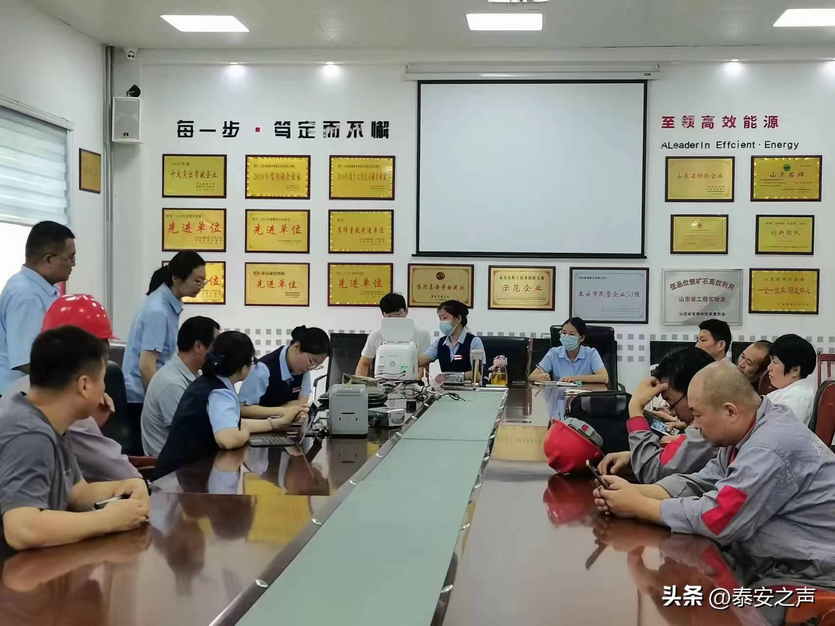 一张小卡片温暖百姓心,一张银行卡多个账户社会保障卡