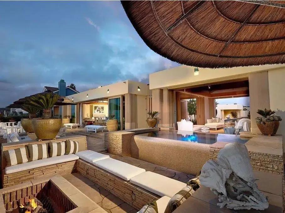 世界上最有钱的男人比尔盖茨,比尔盖茨世界最年轻的亿万富翁