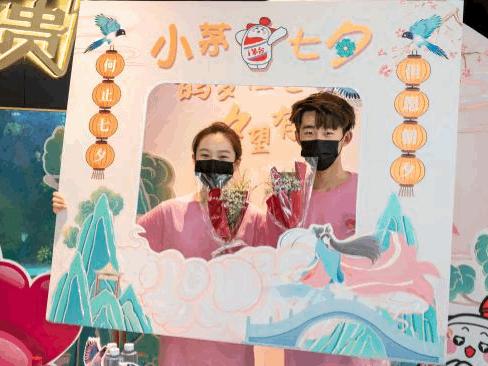 秋天的第一杯酒喝啥,秋天的第一杯酒才好喝