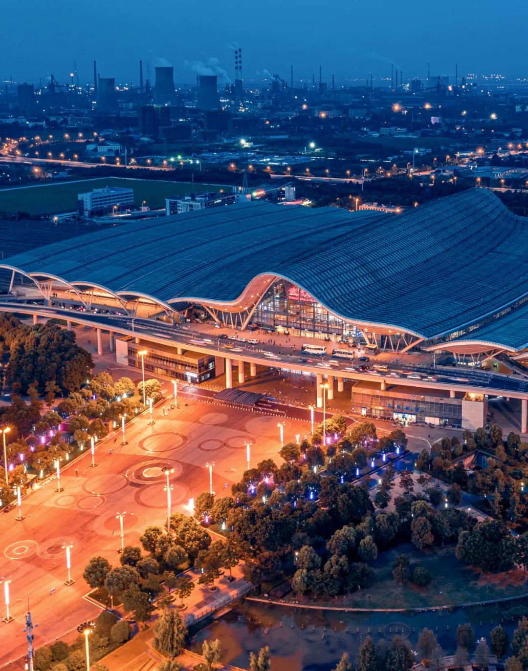 九州通衢冲上云霄去星辰大海