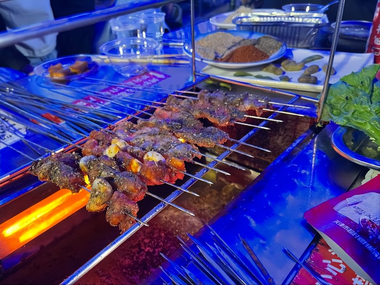 淄博“杀”疯了，挣到口袋里的钱，竟然主动“吐”了出来