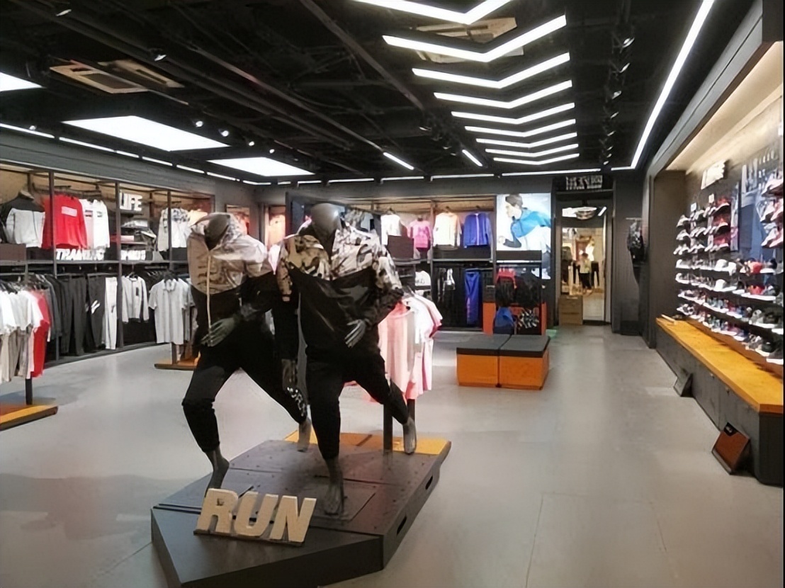 耐克为何没被淘汰出中国市场,现在的耐克现状