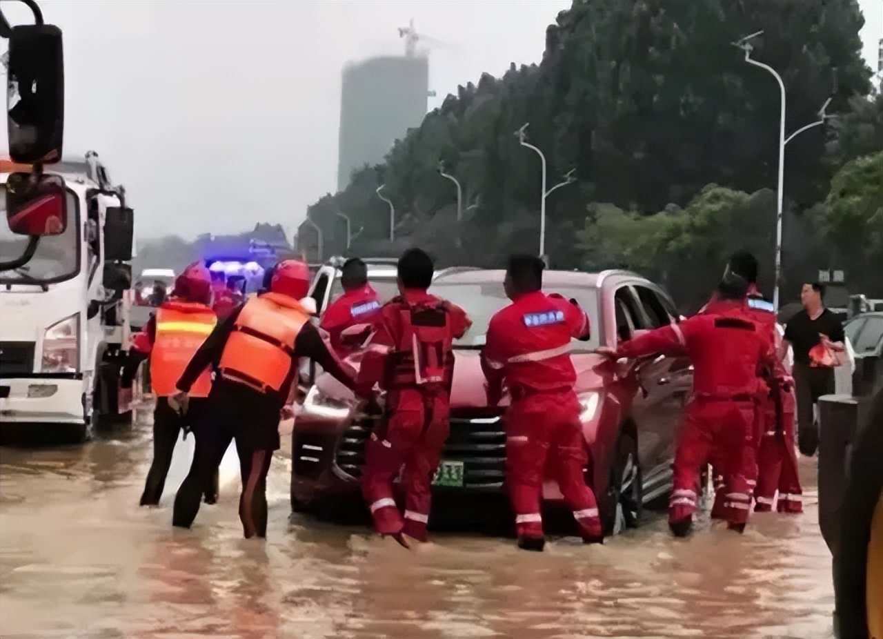 清华才子李睿，扬言河南暴雨活该，日本侵华功不可没，后来如何了
