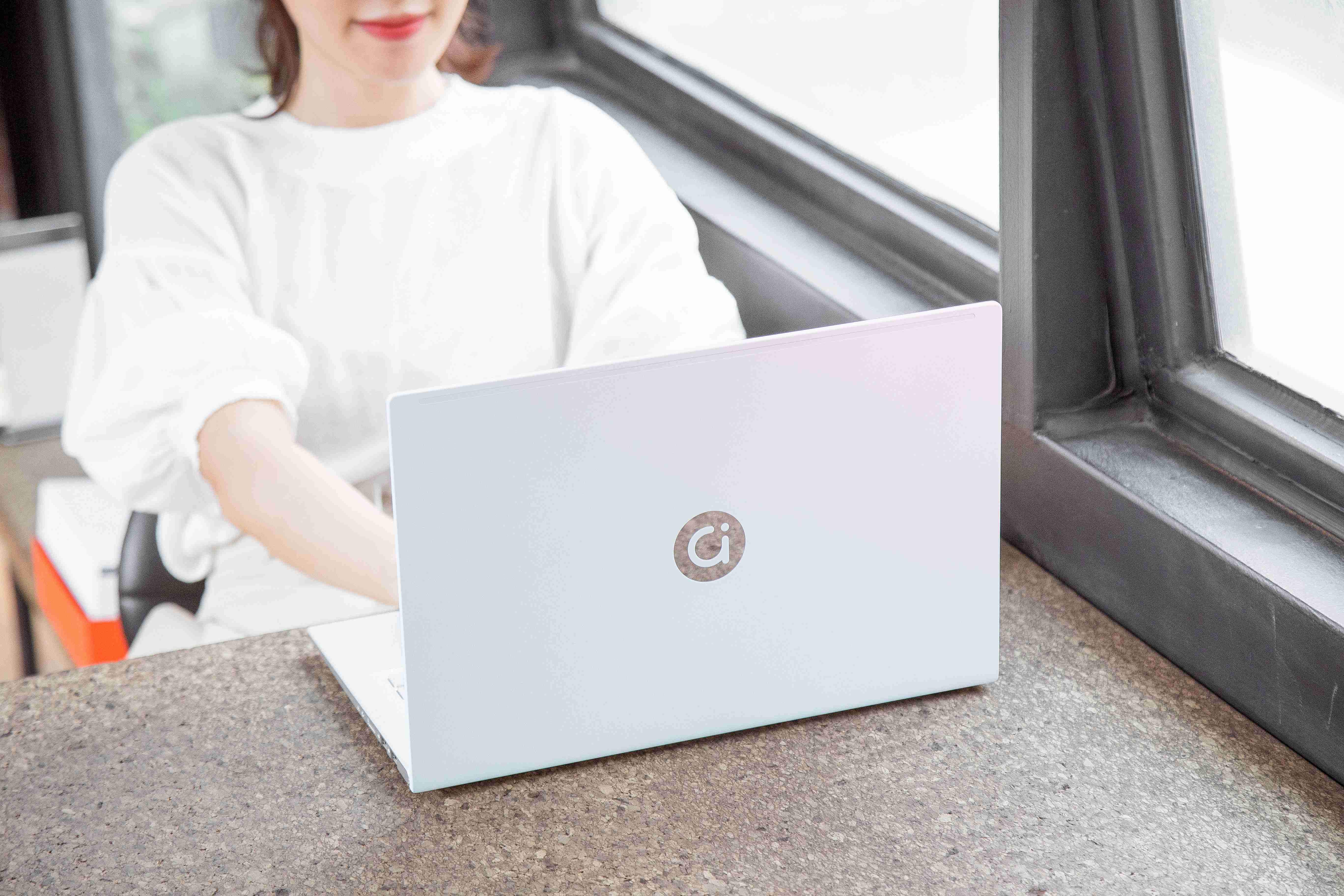 大一新生应如何选择笔记本电脑,大学常用的笔记本要什么配置