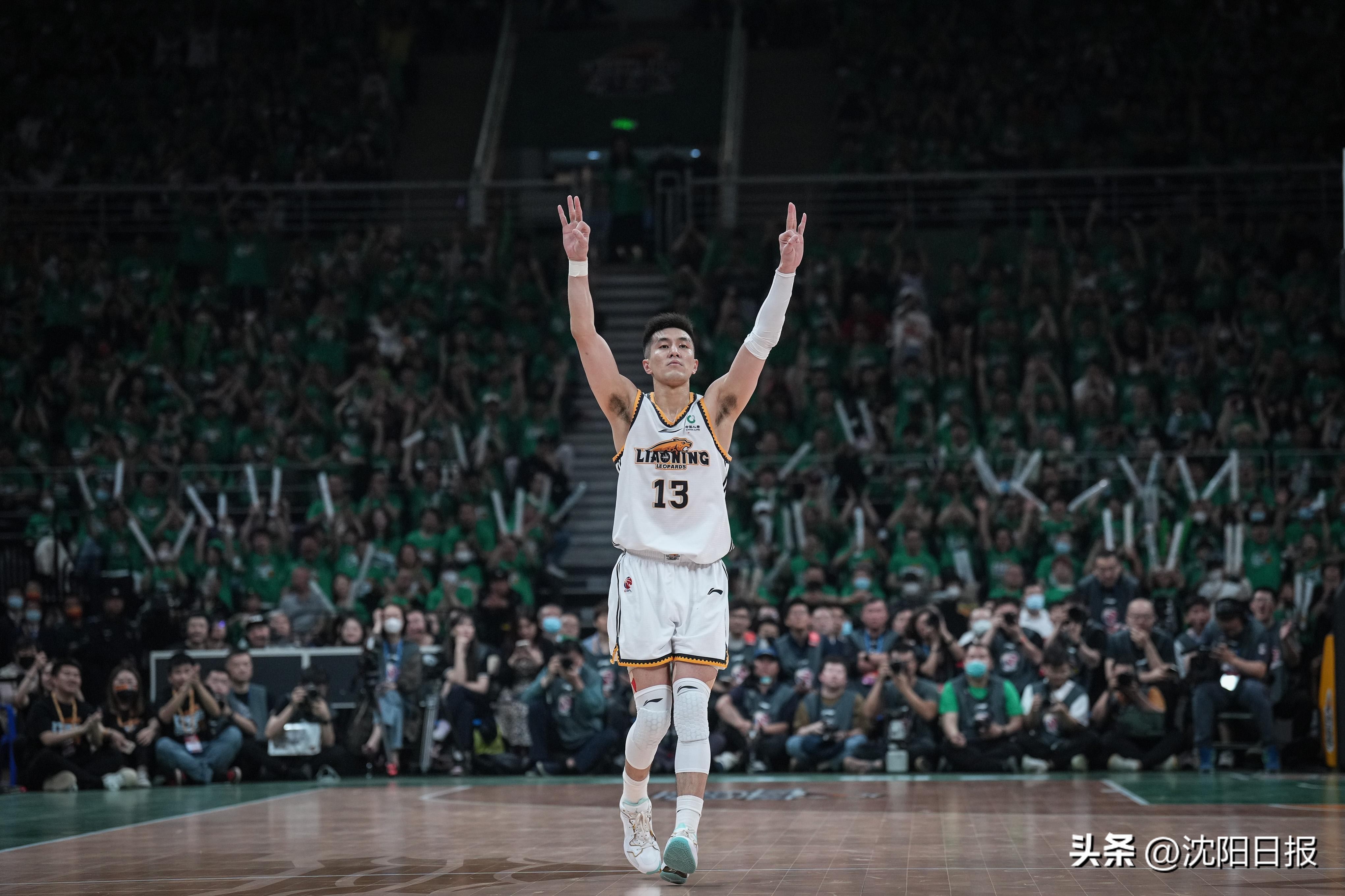 辽宁，三冠王！全景回放辽篮卫冕之旅