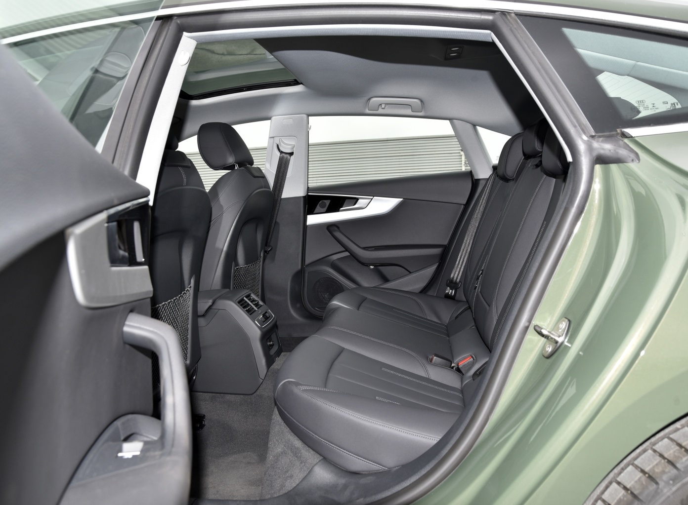 奥迪a5值得买吗先看看口碑怎么样,奥迪A5值不值得买