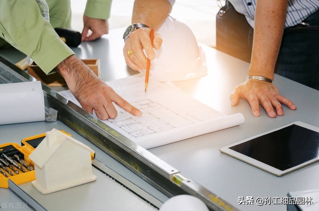 施工单位技术员的薪资水平和发展前景