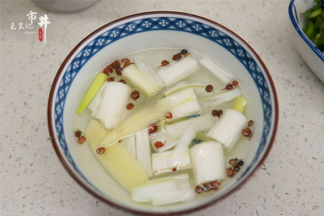 包韭菜鸡蛋饺子剩下的馅,包韭菜水饺两个鸡蛋够吗