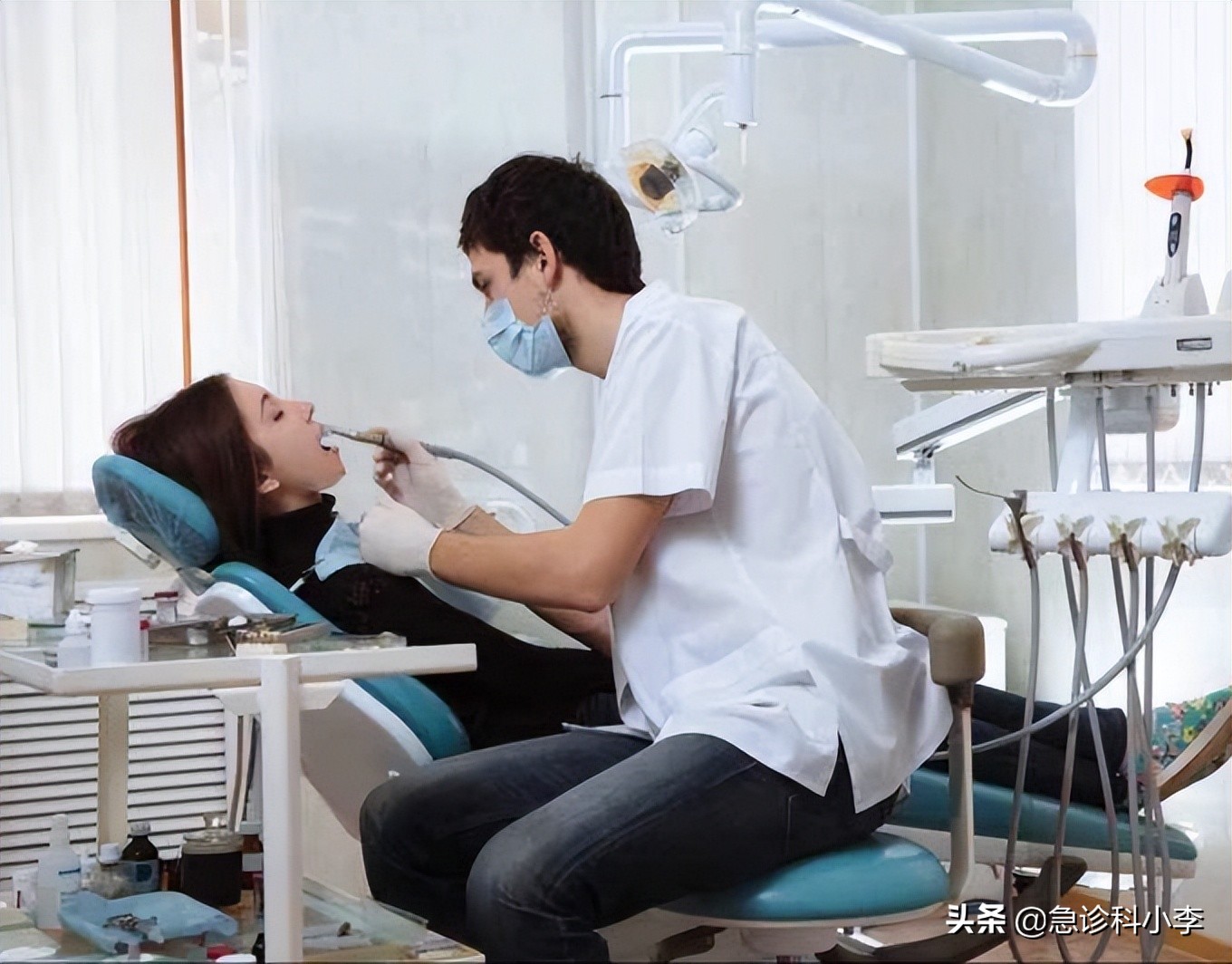 牙缝间的牙结石怎么清除,牙缝里的牙结石怎么去除