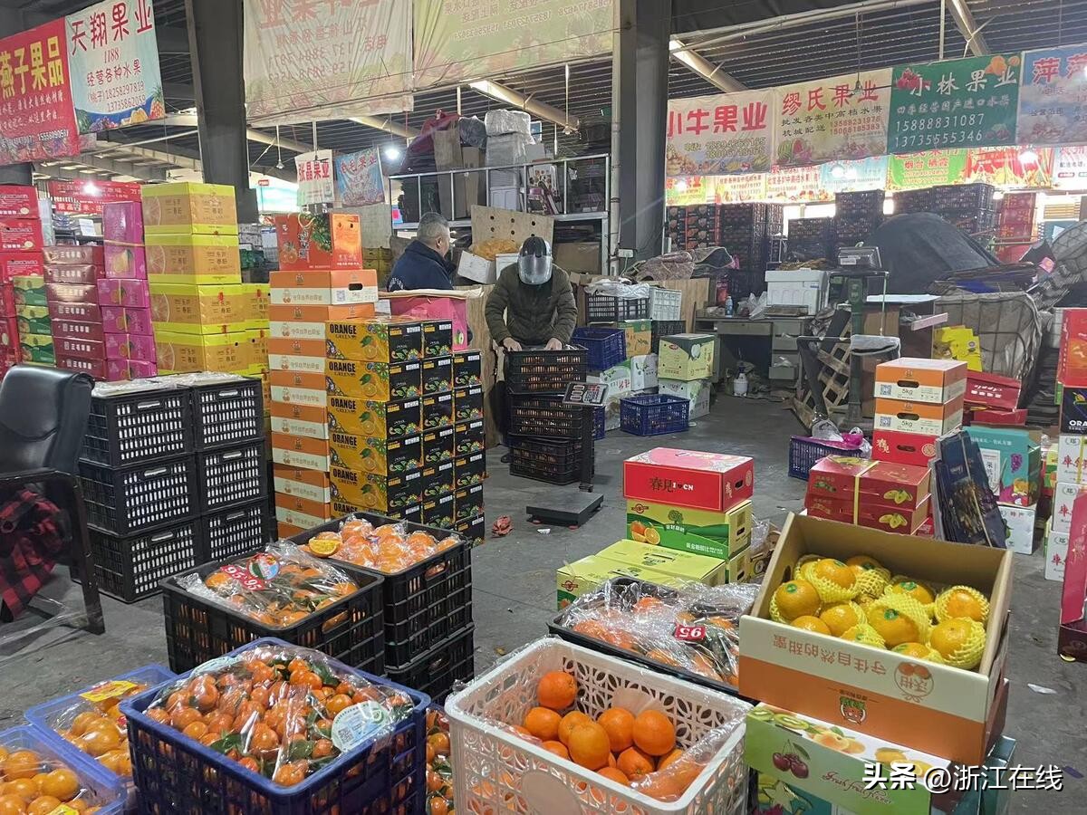 杭州水果批发市场沙糖桔,合肥水果市场车厘子多少钱一斤