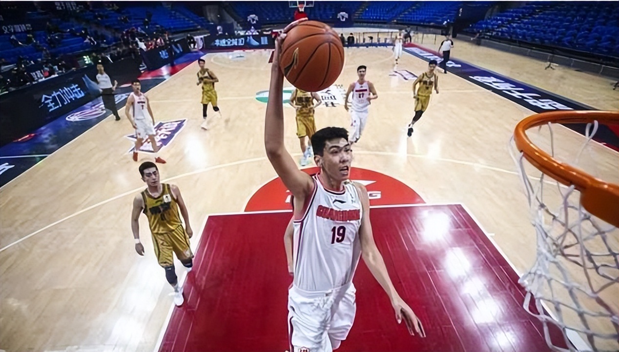 姚明cba各项数据纪录,cba总决赛姚明51分21篮板