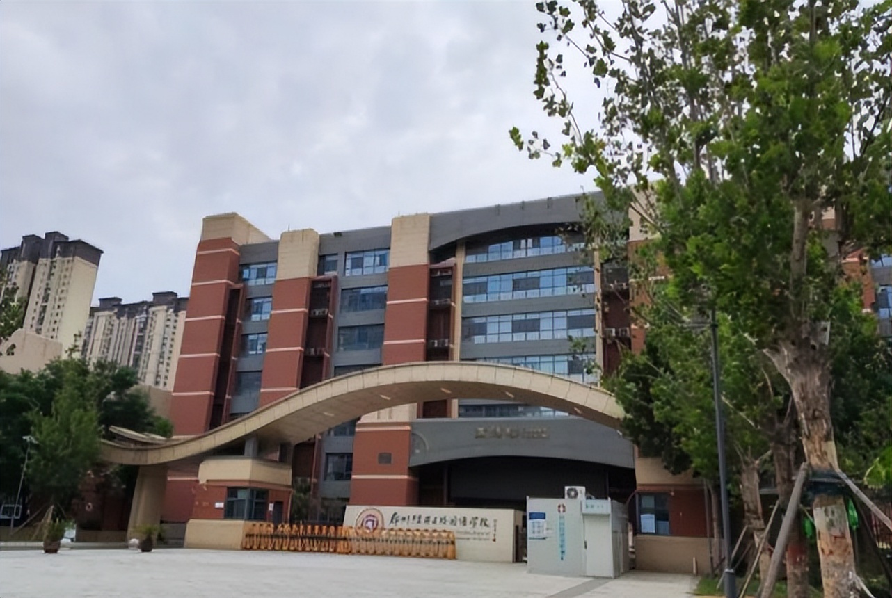 盘点郑州那些牛掰的初中