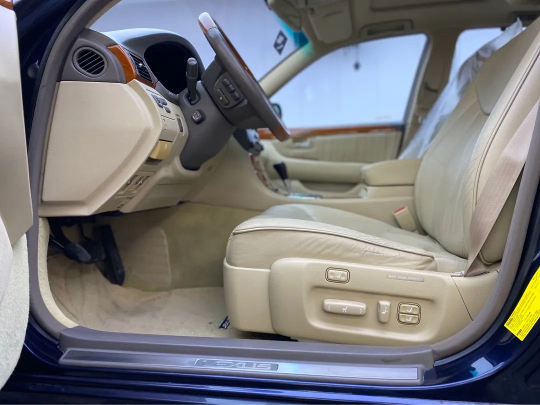 雷克萨斯ls430翻新修复,雷克萨斯ls430老车翻新作业