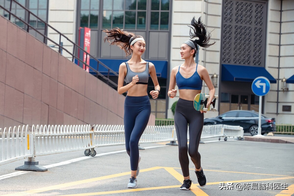 右手血压160左手130是高血压吗,130血压算高血压吗