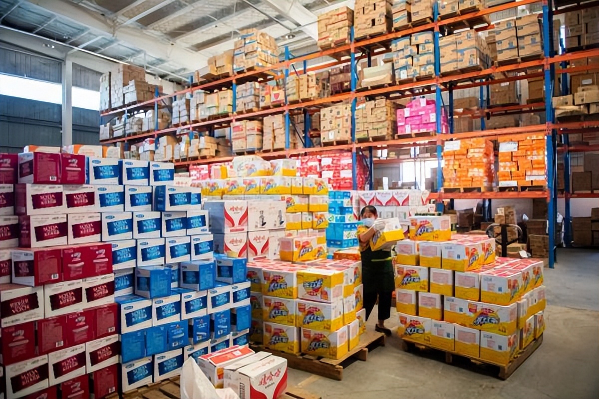 银行存款利息为什么越来越低,为什么银行存款利息现在那么低