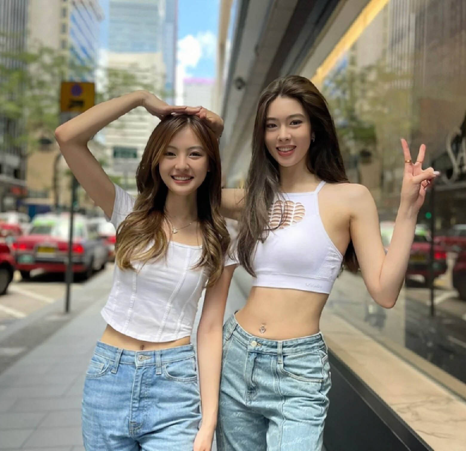 突发！高颜值混血港姐发文宣布退赛，身材丰满长相酷似王祖贤