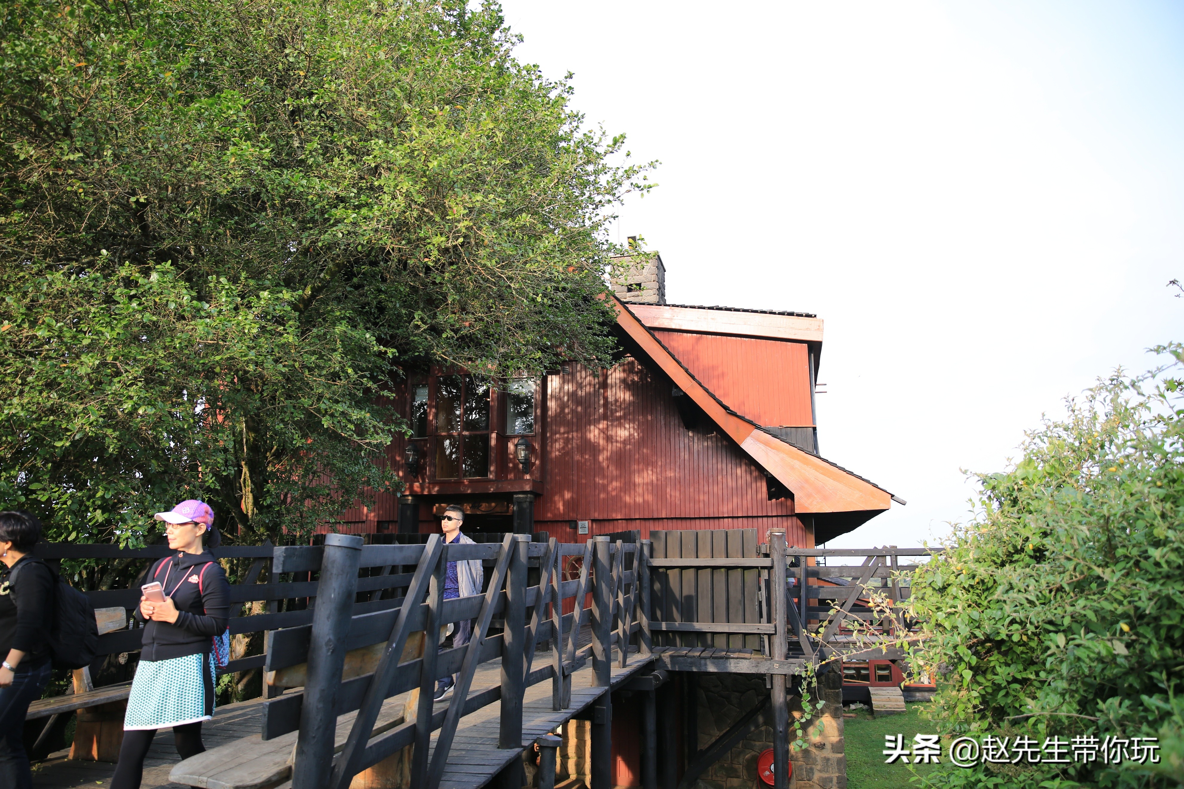 二十年游历分享之202:非洲19:肯尼亚18尼耶利的方舟酒店