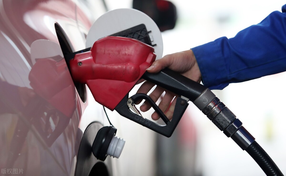 2022年3月31日油价调整是涨还是跌,2022年2月24日24时油价调整吗