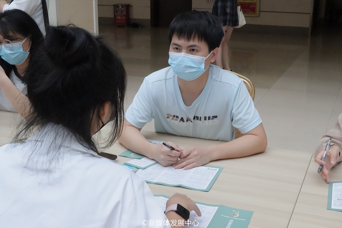 入校促创业交流谱新篇——2023年广州华商学院就业创业专项活动