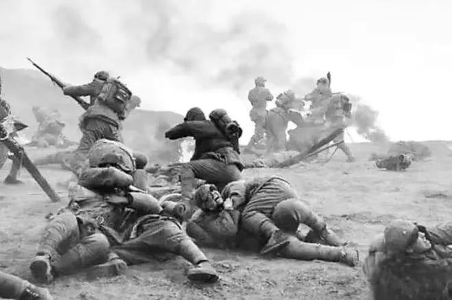 历史小说：刺死鬼子亲王的战士经过连番激战终于逃出鬼子包围圈