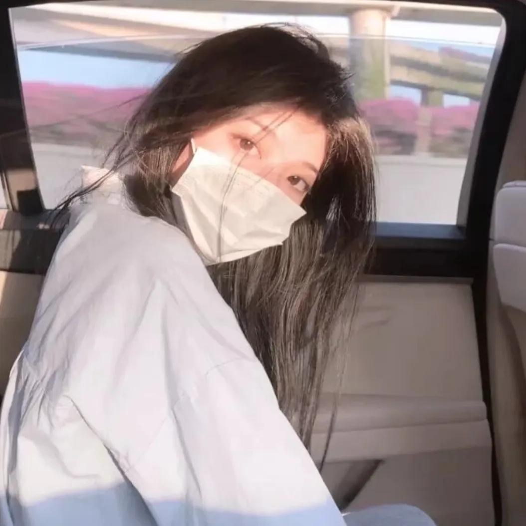 口罩女头小众好看,很火口罩女头