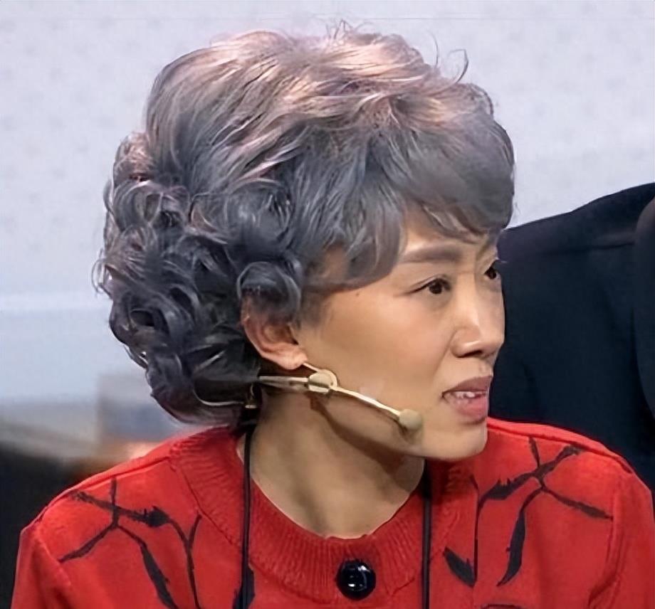 40-50岁的女性千万不要过度焦虑,40岁的女人不要有容貌焦虑