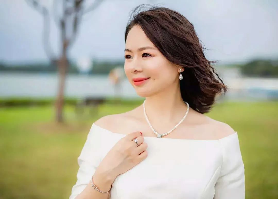 珍珠哪款好看又实用,女人为什么都爱首饰