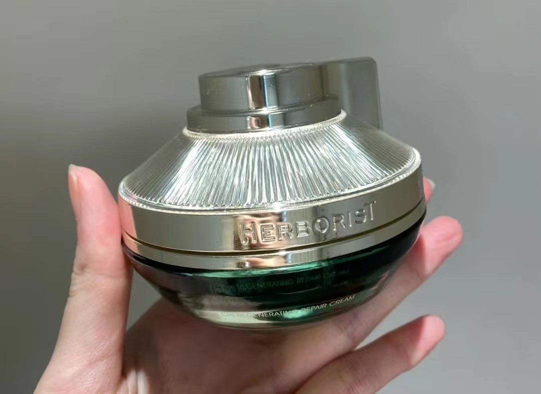 国货护肤品紧致面霜有哪些,抗皱紧致护肤品排行榜国货面霜