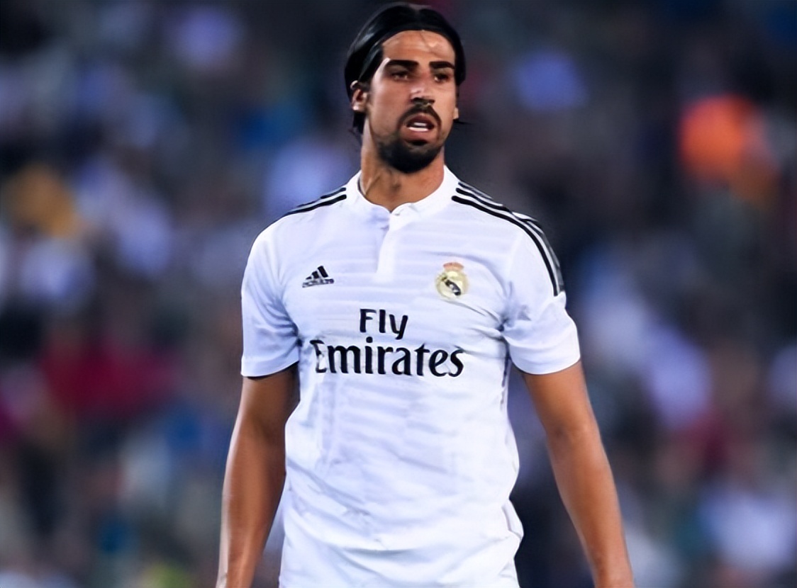 得中场者得天下是什么意思,得中场者得天下如何理解