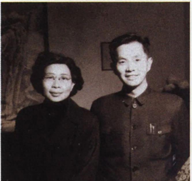 1957年毛*东泽**患上感冒，医生治疗却加重病情，舒同：请刘惠民看看