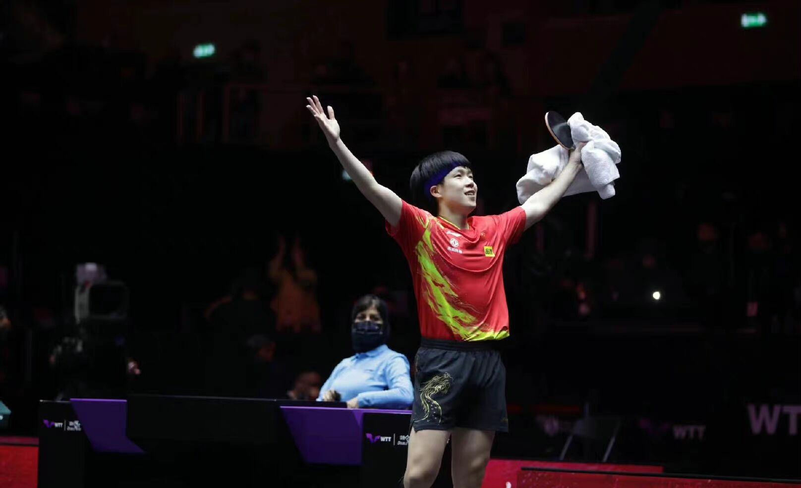 王楚钦对战张本智和新乡世界杯,张本智和王楚钦世界锦标赛团体