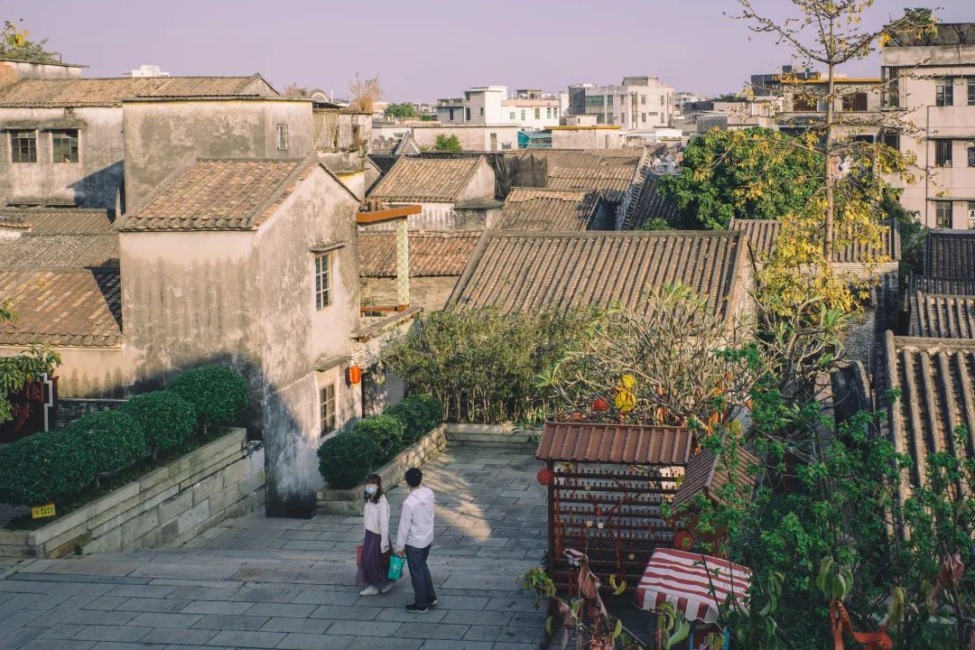 奇了怪了，究竟是什么宝地让广州老饕们也净爱往这钻？