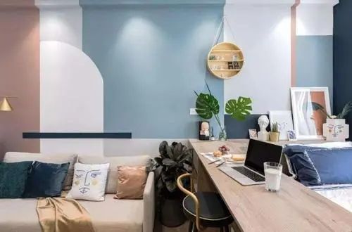 乳胶漆涂刷常见的问题,乳胶漆施工现场色差