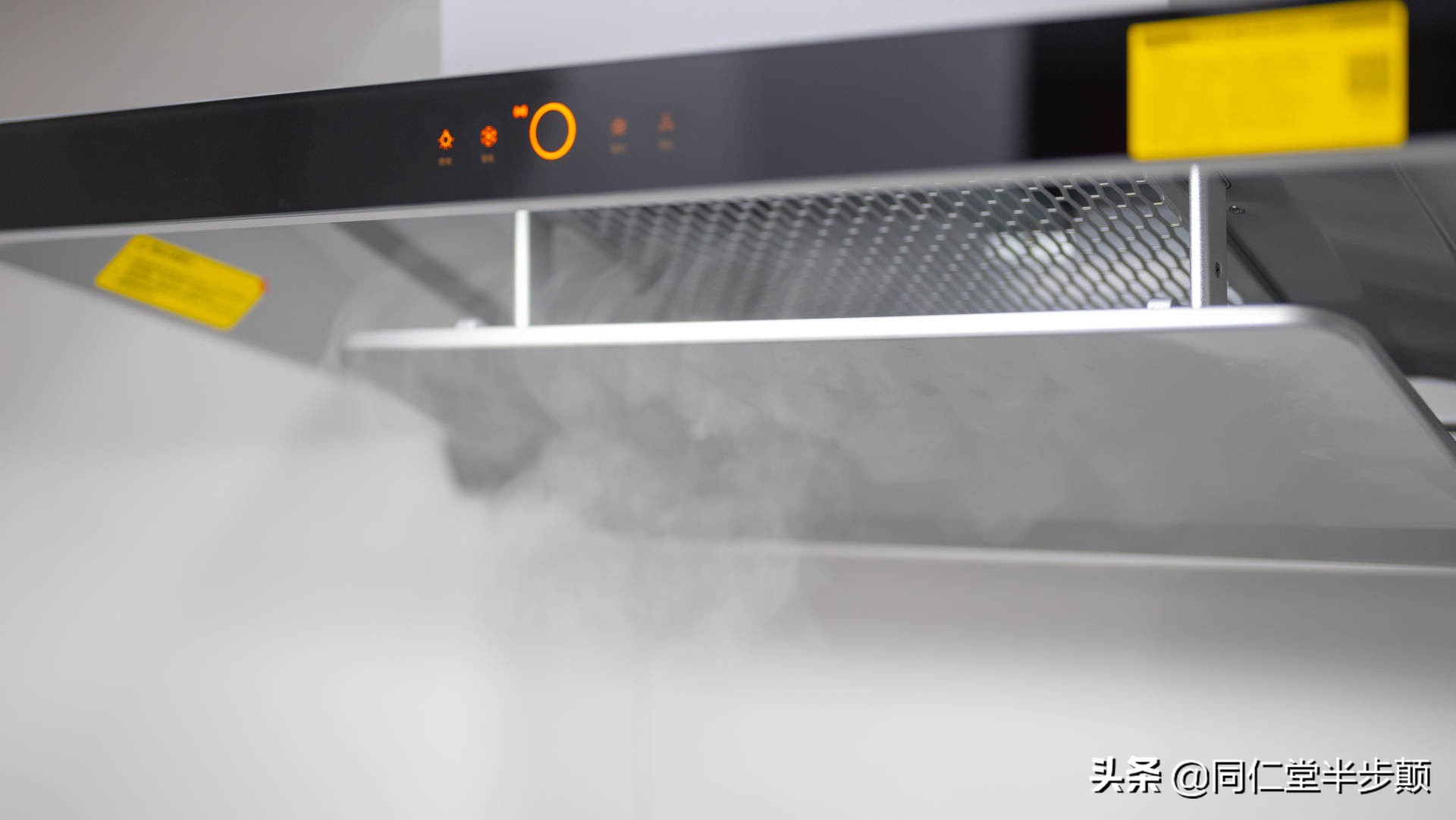 智能油烟机自动调节吸力,智能吸油烟机调节默认风速