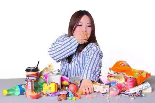 暴食症自我认知心理治疗,心理学三种自我疗愈方法