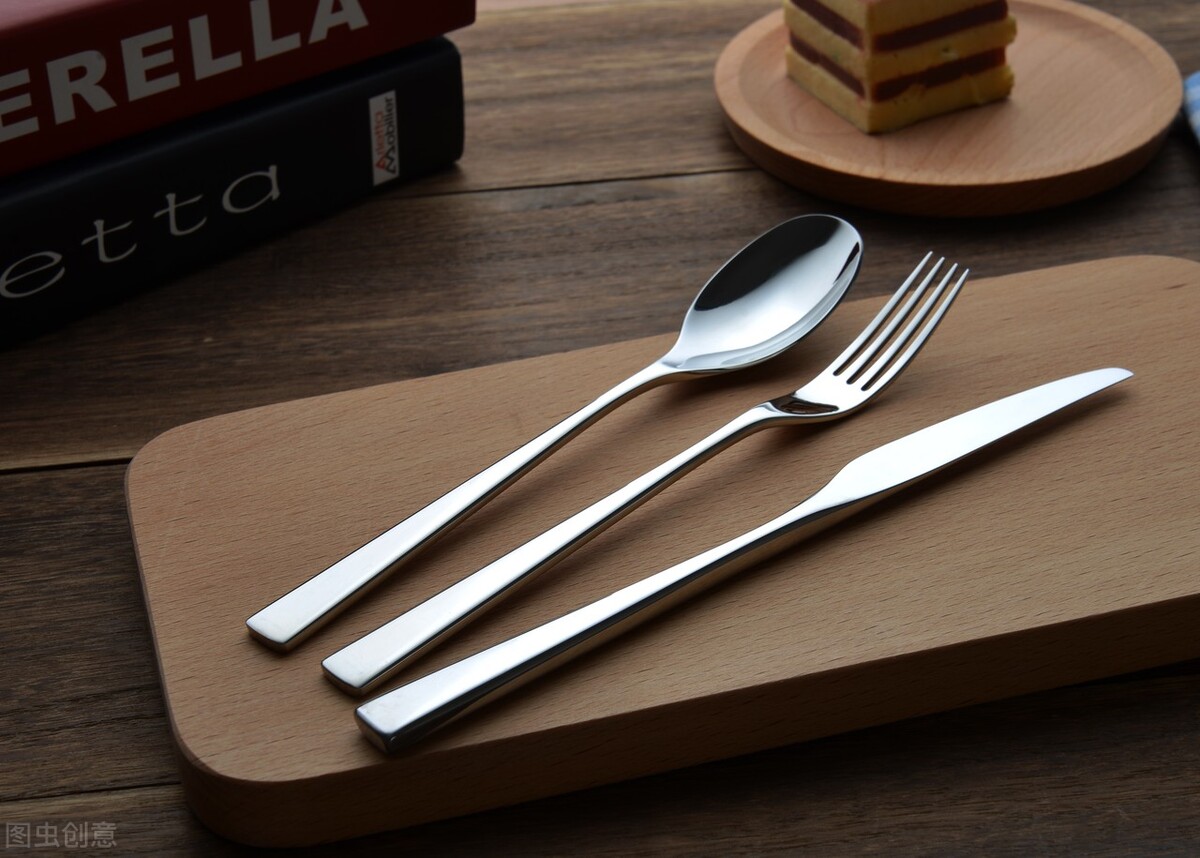 使用不锈钢餐具须谨记6大禁忌,常用不锈钢餐具对身体好不