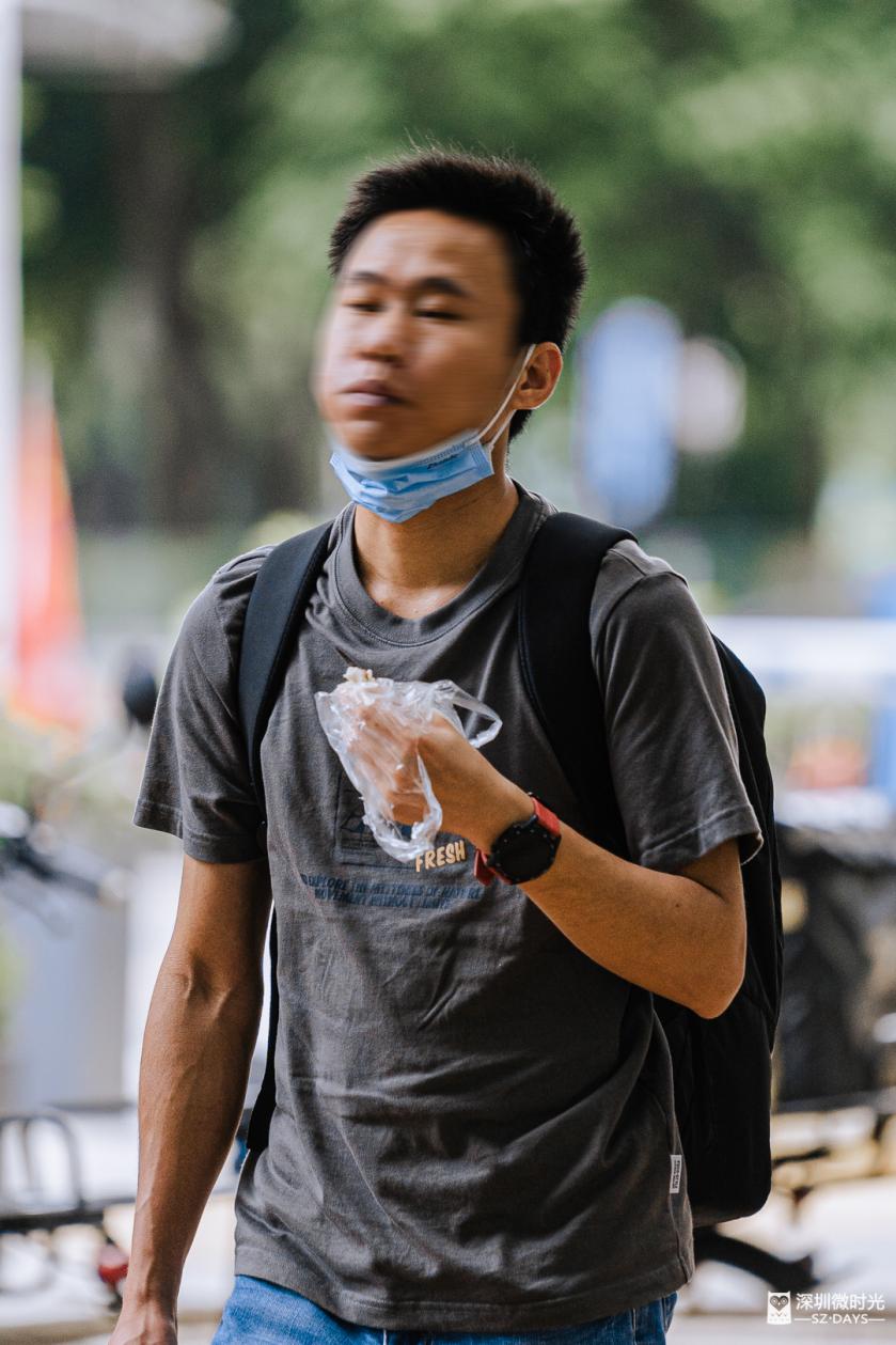 深圳人的早餐：拎袋跑路，全靠应付