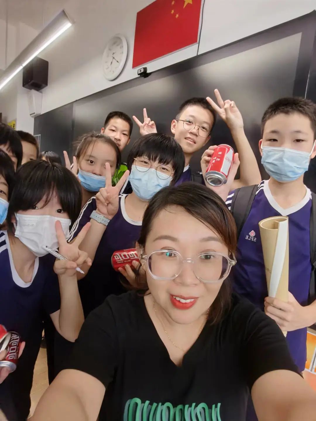 「师者铸魂」“我最喜爱的老师”--超越团队文理组