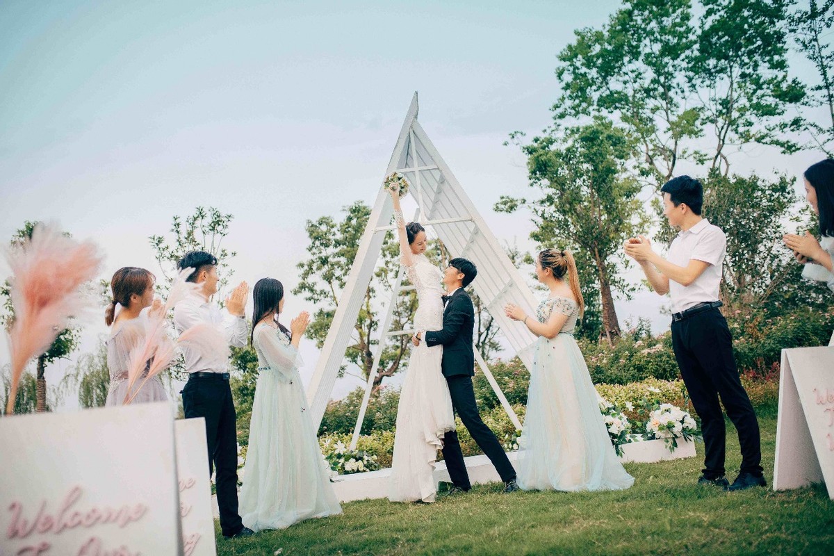 古巴小伙2个月追到中国女孩,古巴女孩退学追随男朋友