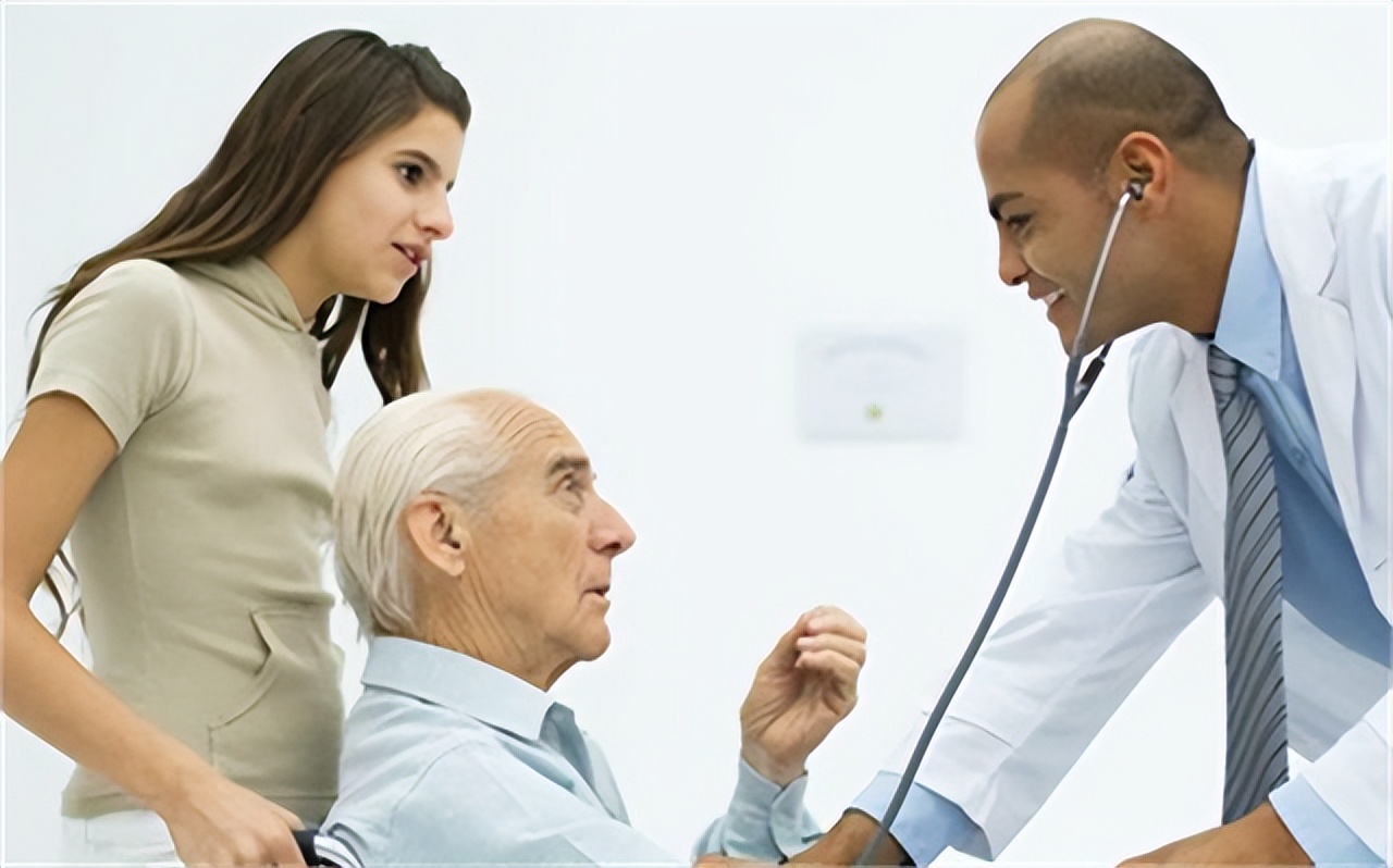 总感觉大便拉不干净，这是怎么回事？医生提醒：留意这3种病