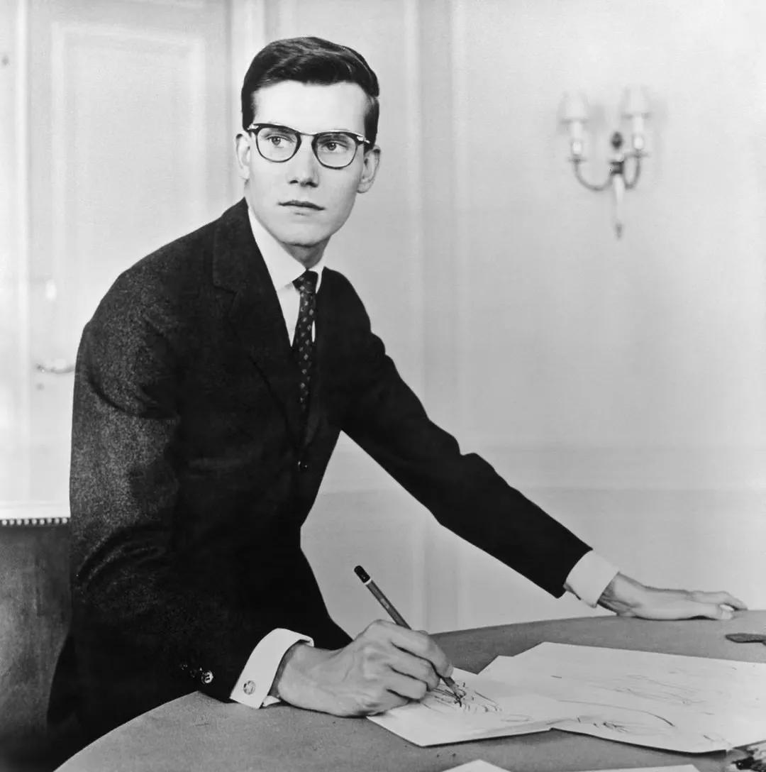 ysl圣罗兰杨树林小金管,ysl圣罗兰杨树林区别