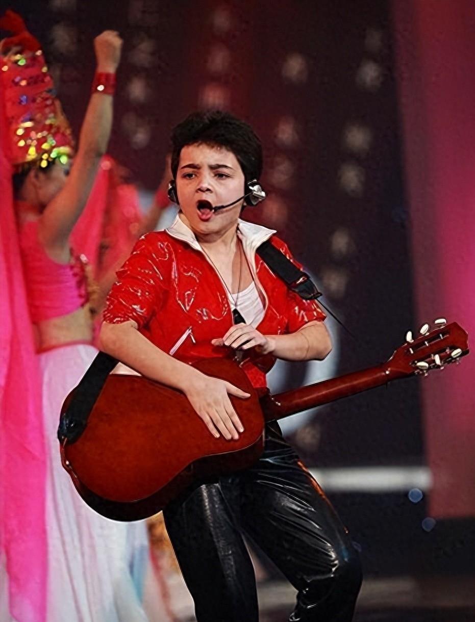 长大后变丑的六位童星,盘点八位长残了的童星