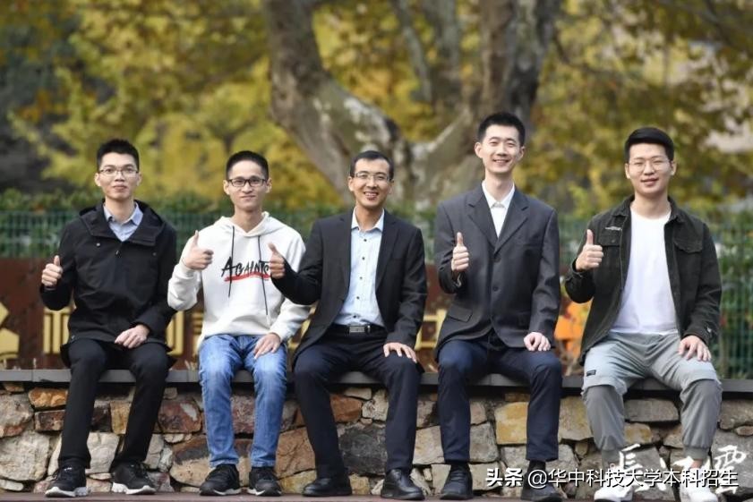 聚焦“中国芯”!华中科技大学打破垄断,研发“国际首例”芯片!享誉世界!