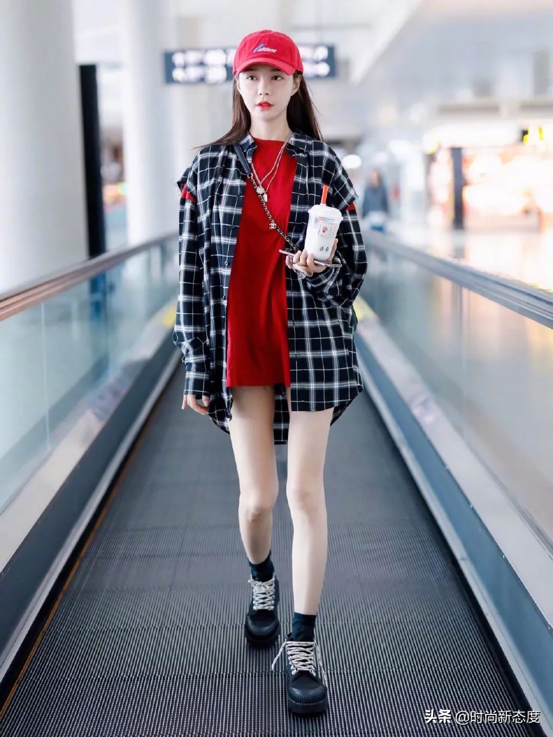 格子元素高级穿法这么搭配挺潮流,日常格子穿搭系列女生必看