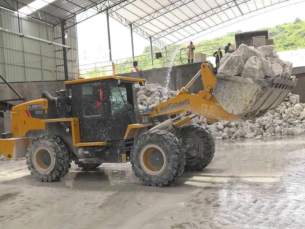 柳工挖机精品,柳工挖机厂家实力