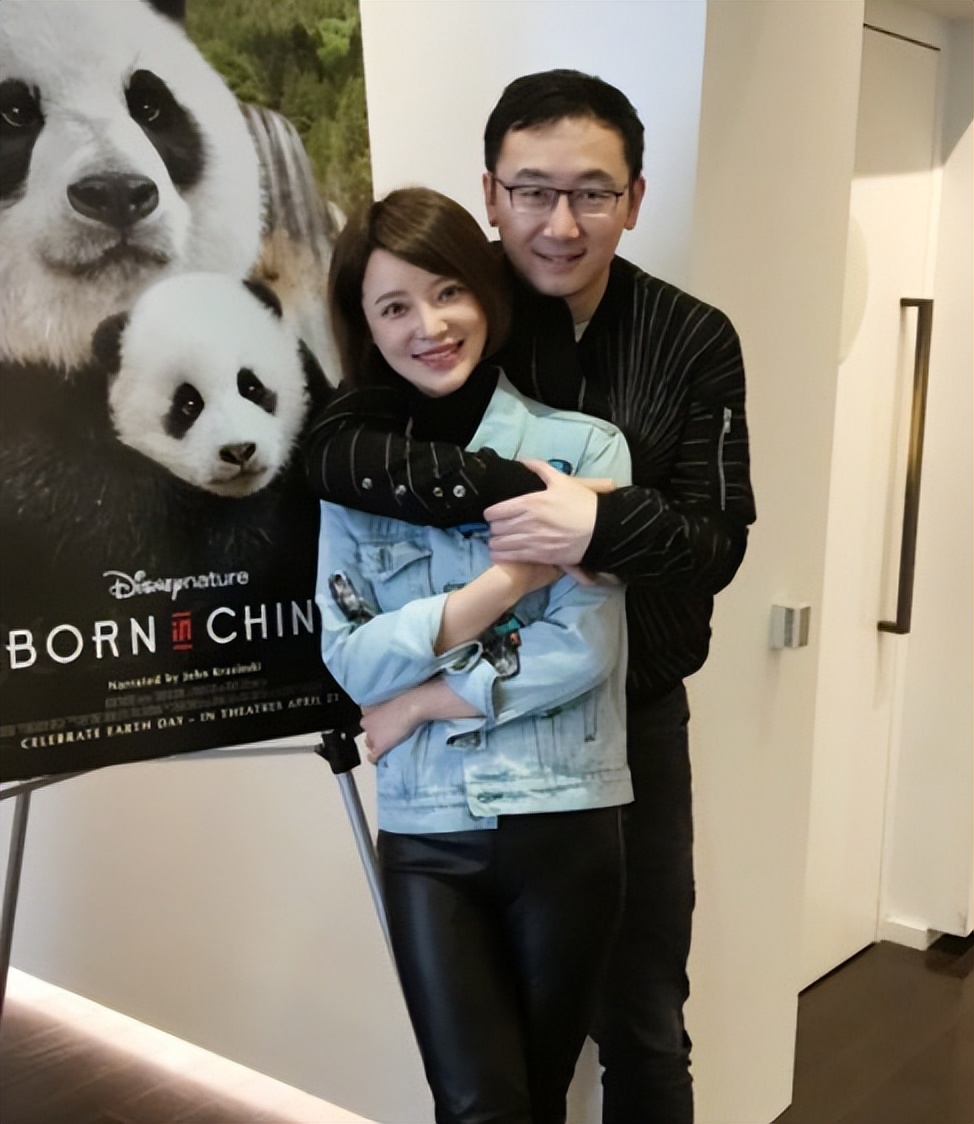 央视女主持人胡蝶有整容吗,主播胡蝶几岁嫁陆川