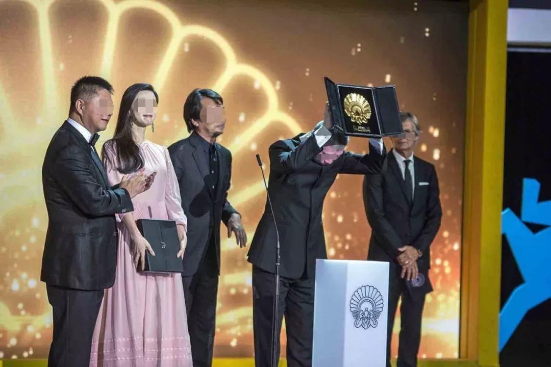 京圈大佬沉浮史：从日赚一辆宾利到全球逃债，名媛女儿被坑惨了