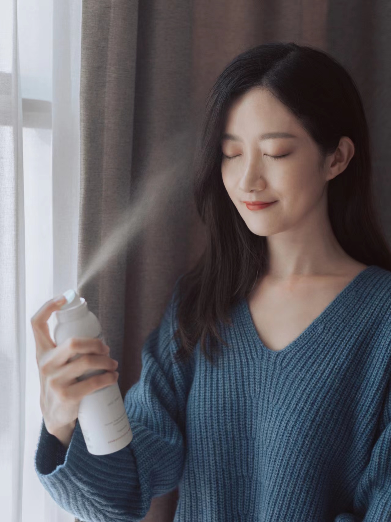 雅漾和颐莲喷雾哪个补水,雅漾补水喷雾和颐莲妆前用哪个