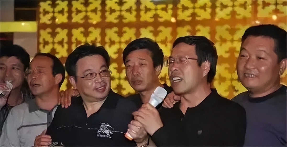 徐良是在哪次战役中受伤的,徐良哪一年去世的