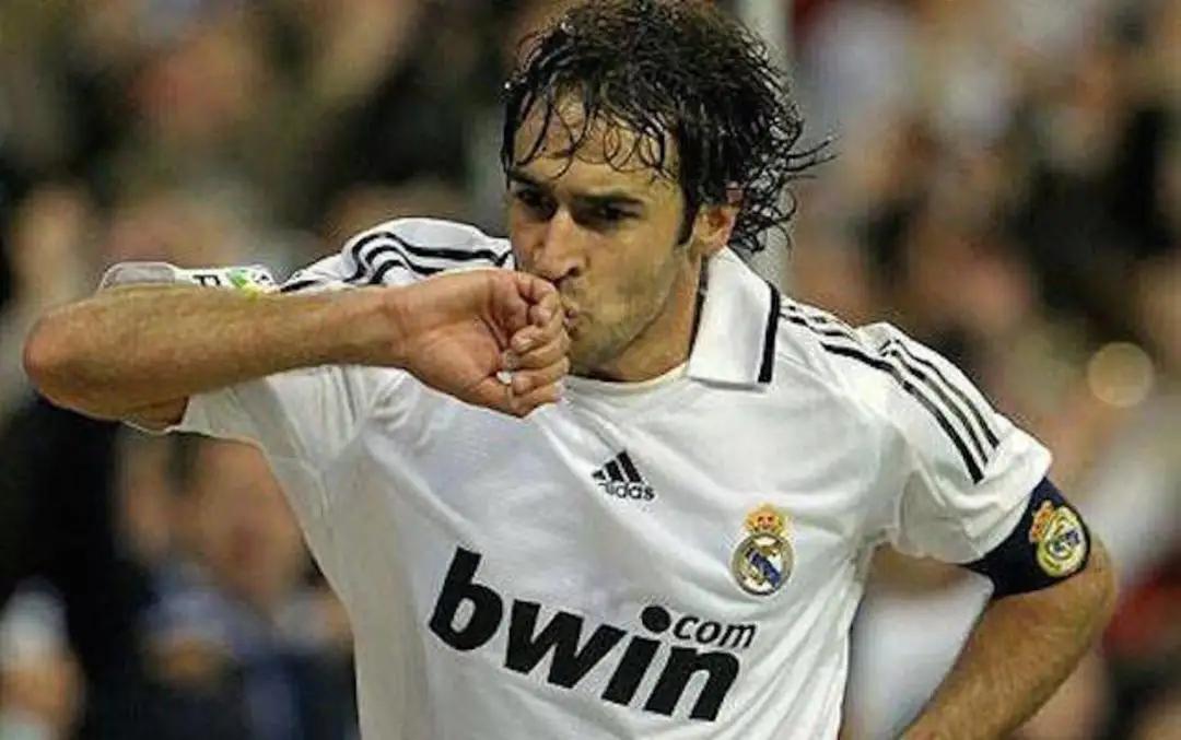 劳尔皇马全家福,劳尔西班牙人